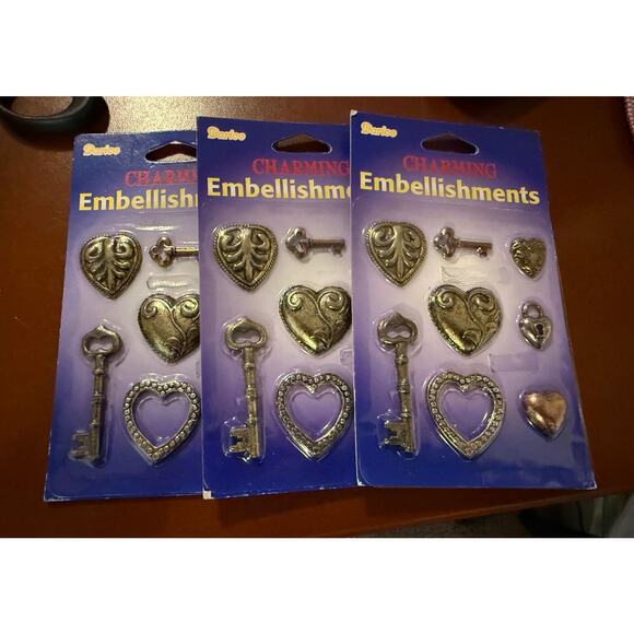 Lot of 3 metal embellishments Hearts Key Locks New! Crafts Scrapbooking - Picture 1 of 3